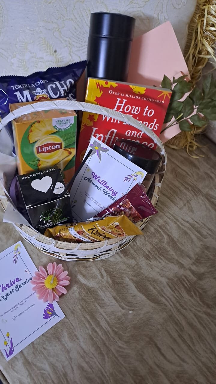 Wellness Basket Big - Wellness at Work - For Female