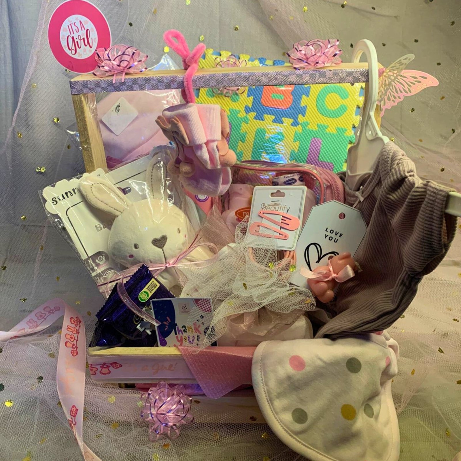 Baby Gift Basket - its a Girl